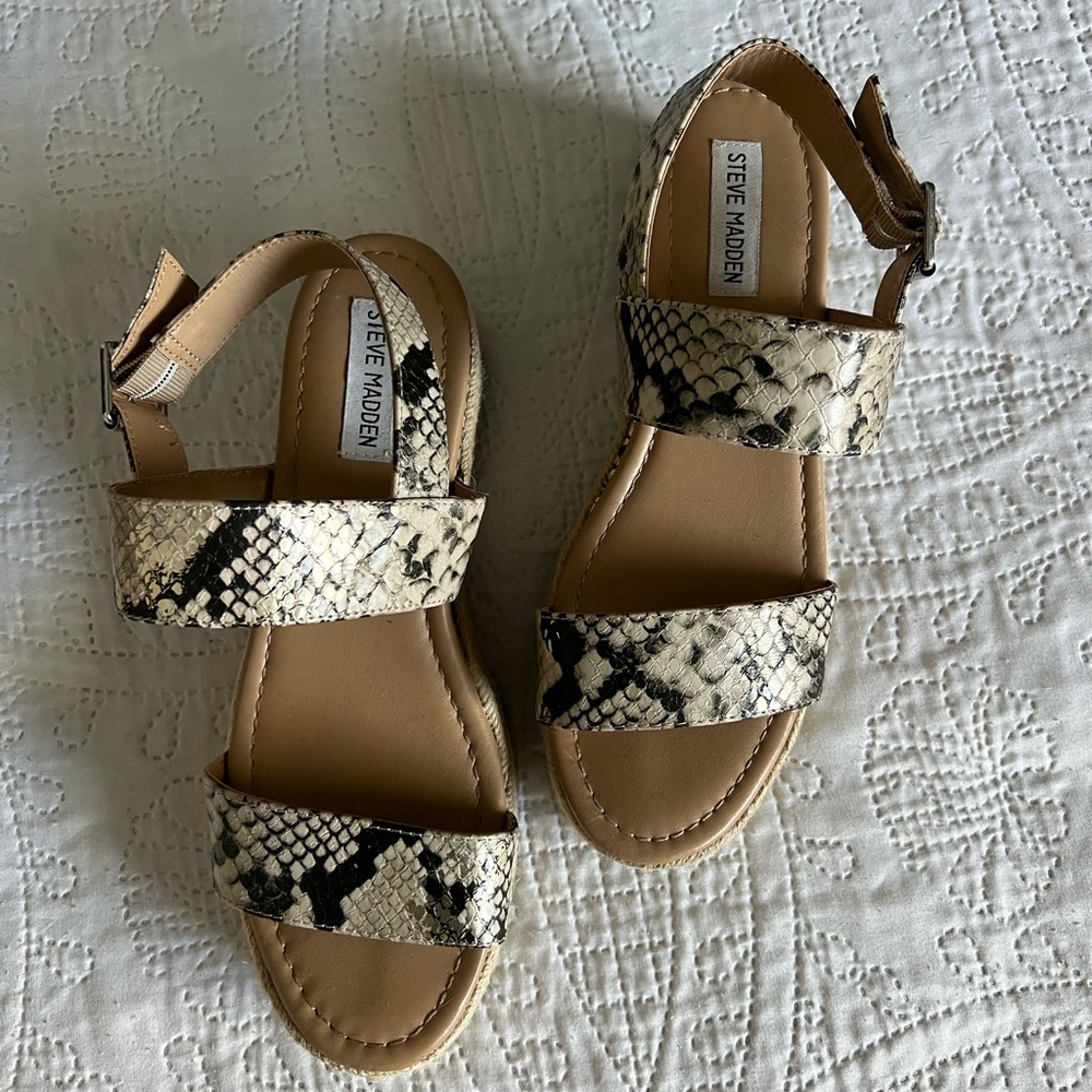 Steve madden espadrille sandals